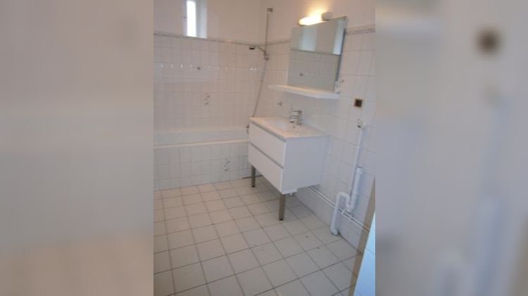 Ma-Cabane - Location Appartement AUTUN, 125 m²