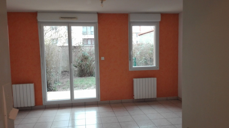 Ma-Cabane - Location Appartement AUTUN, 59 m²