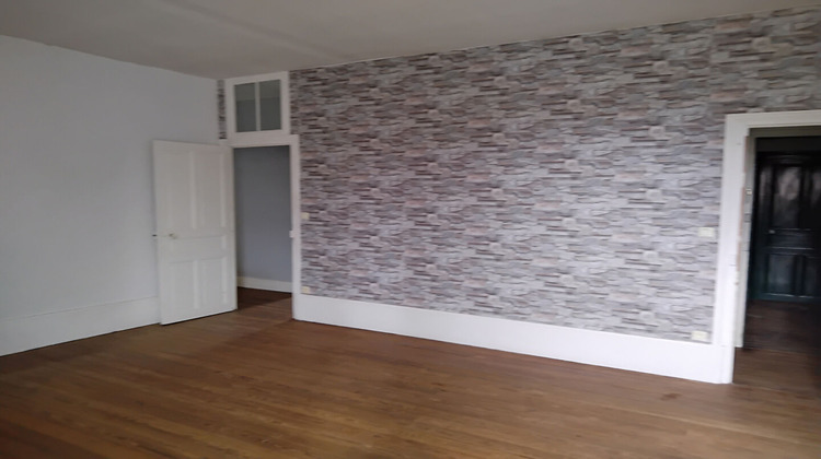 Ma-Cabane - Location Appartement AUTUN, 110 m²