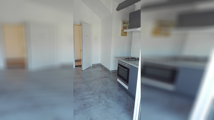 Ma-Cabane - Location Appartement AUTUN, 22 m²
