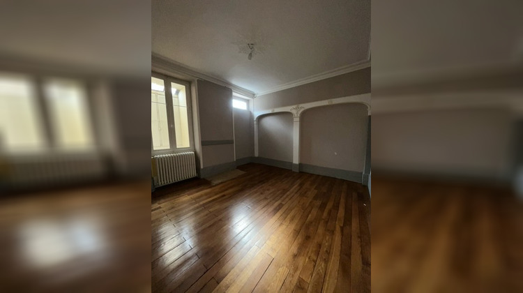 Ma-Cabane - Location Appartement AUTUN, 98 m²