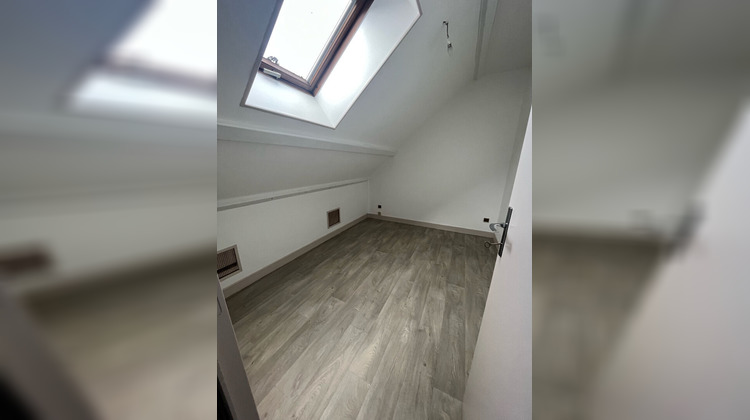 Ma-Cabane - Location Appartement AUTUN, 23 m²