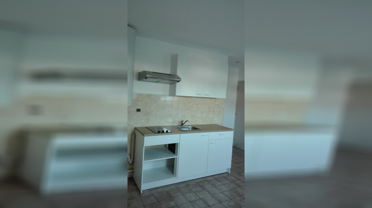 Ma-Cabane - Location Appartement AUTUN, 18 m²