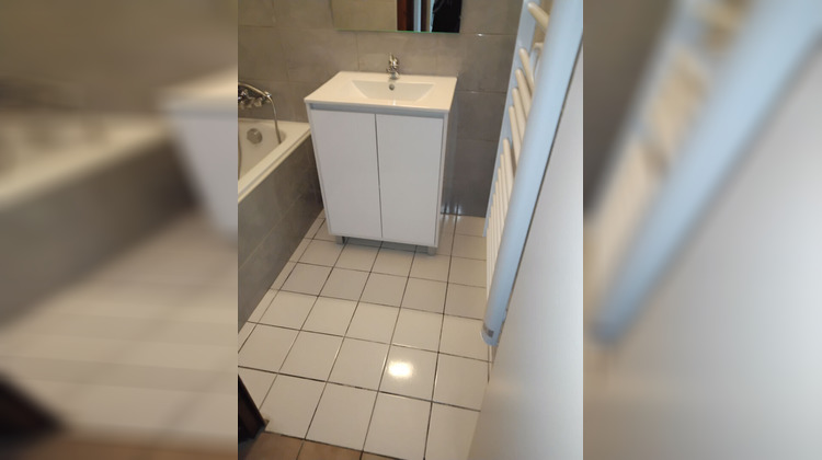 Ma-Cabane - Location Appartement AUTUN, 35 m²
