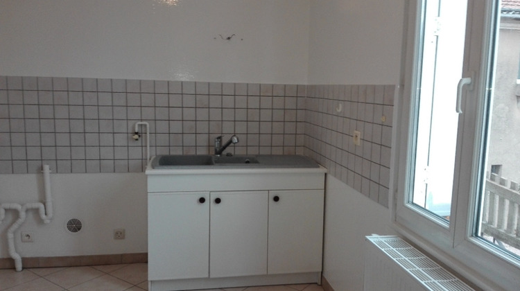 Ma-Cabane - Location Appartement AUTUN, 60 m²