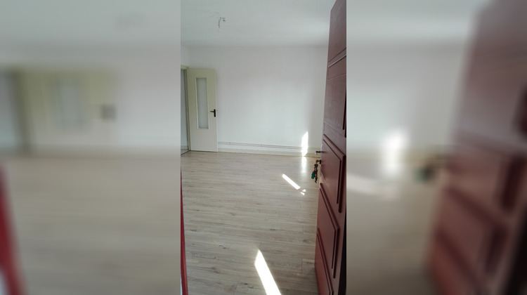 Ma-Cabane - Location Appartement AUTUN, 35 m²