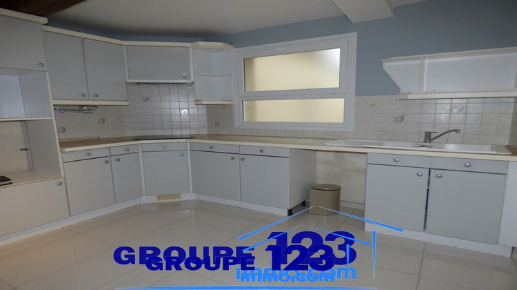 Ma-Cabane - Location Appartement Auxerre, 86 m²