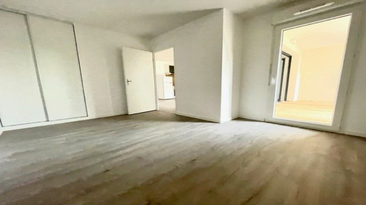 Ma-Cabane - Location Appartement AUZEVILLE TOLOSANE, 43 m²