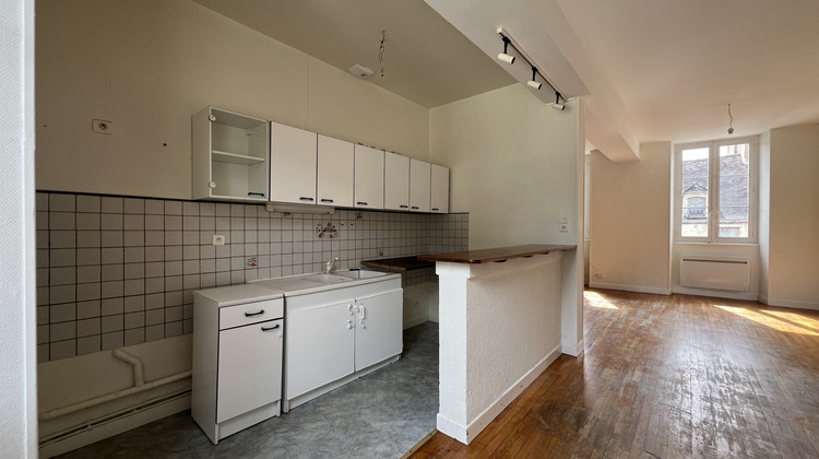 Ma-Cabane - Location Appartement Avallon, 82 m²