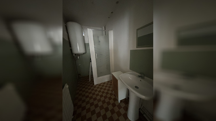 Ma-Cabane - Location Appartement Avesnes-sur-Helpe, 56 m²
