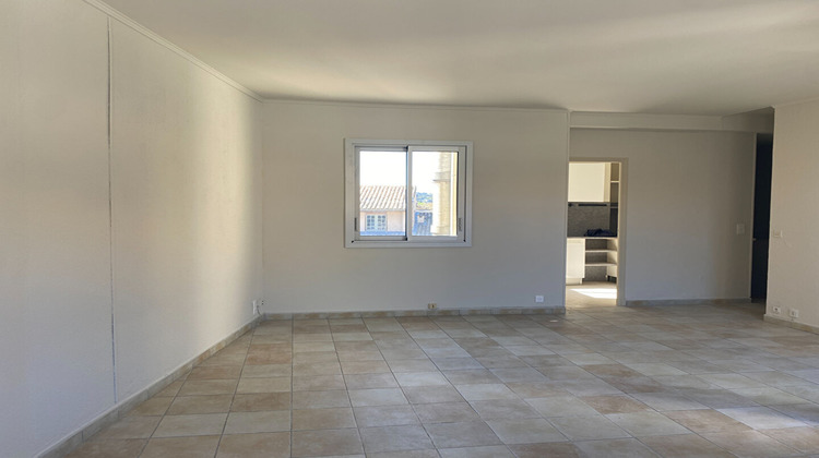 Ma-Cabane - Location Appartement AVIGNON, 64 m²