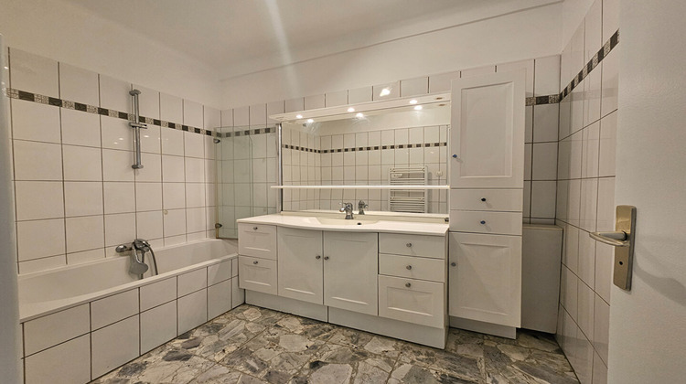 Ma-Cabane - Location Appartement AVIGNON, 109 m²