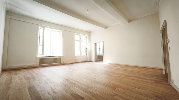 Ma-Cabane - Location Appartement Avignon, 160 m²