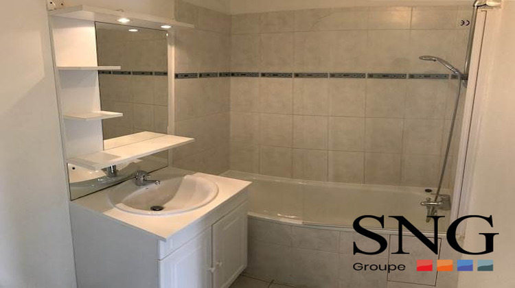 Ma-Cabane - Location Appartement Avion, 47 m²