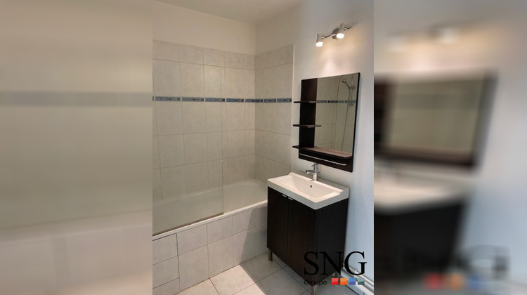 Ma-Cabane - Location Appartement Avion, 44 m²