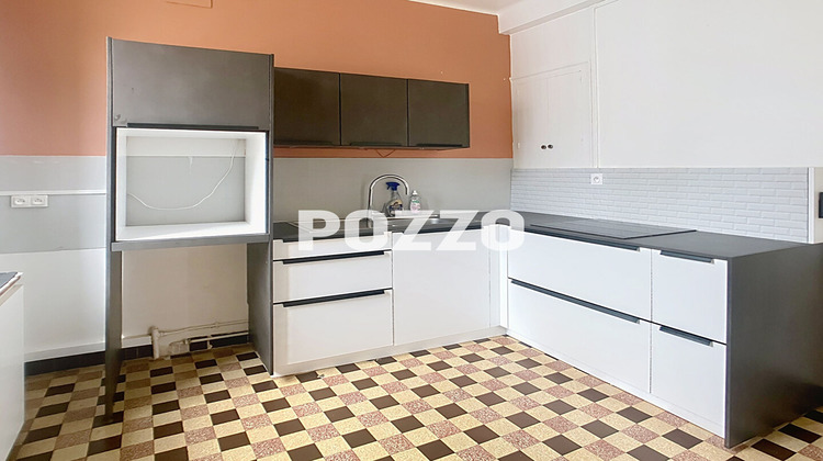 Ma-Cabane - Location Appartement AVRANCHES, 98 m²