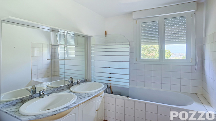 Ma-Cabane - Location Appartement AVRANCHES, 72 m²