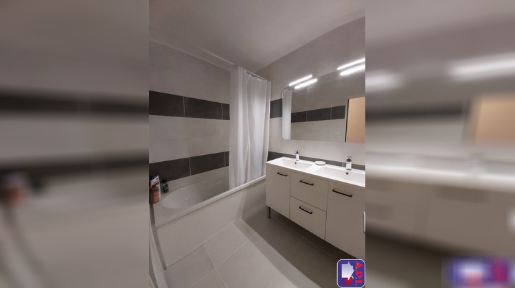 Ma-Cabane - Location Appartement AX LES THERMES, 66 m²