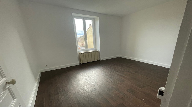 Ma-Cabane - Location Appartement BACCARAT, 68 m²