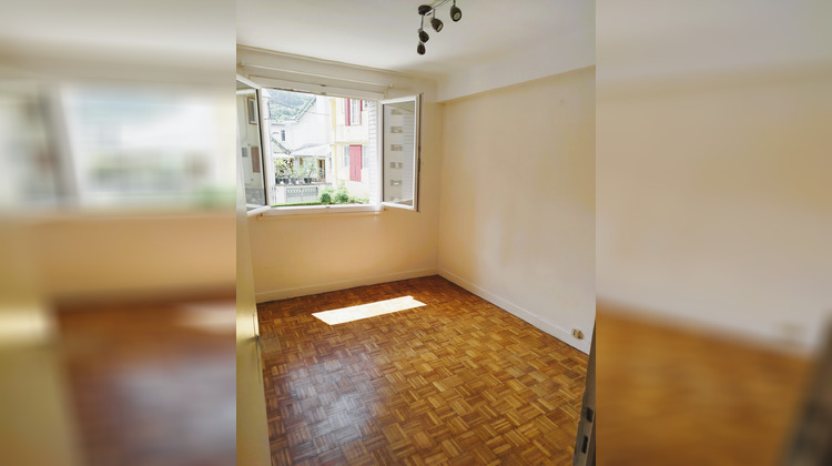 Ma-Cabane - Location Appartement Bagnères-de-Bigorre, 67 m²