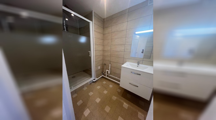 Ma-Cabane - Location Appartement BAGNOLET, 39 m²