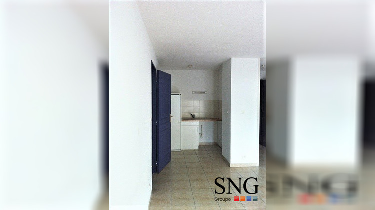 Ma-Cabane - Location Appartement Bagnols-sur-Cèze, 40 m²