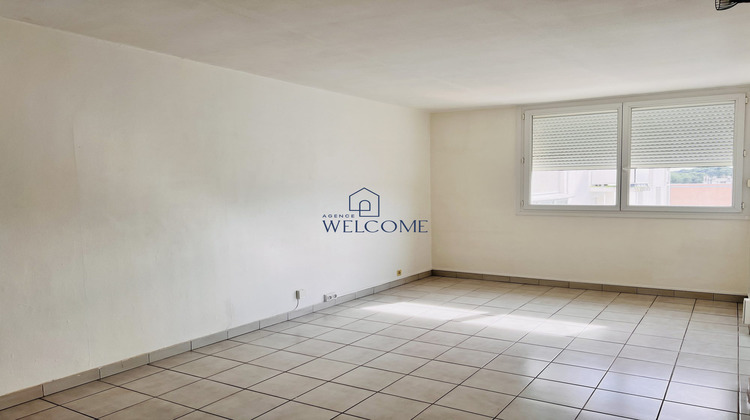 Ma-Cabane - Location Appartement Bagnols-sur-Cèze, 64 m²