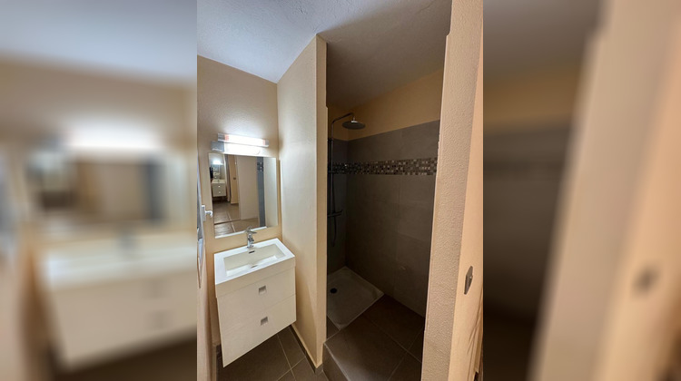 Ma-Cabane - Location Appartement Baie-Mahault, 76 m²