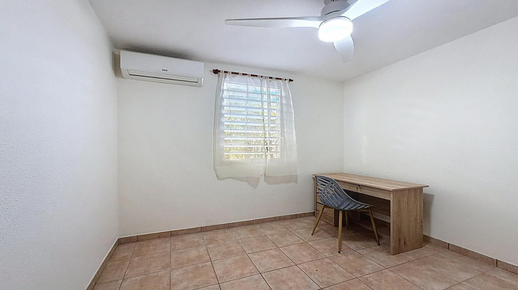 Ma-Cabane - Location Appartement Baie-Mahault, 77 m²