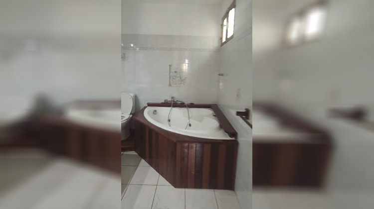 Ma-Cabane - Location Appartement BAIE-MAHAULT, 118 m²