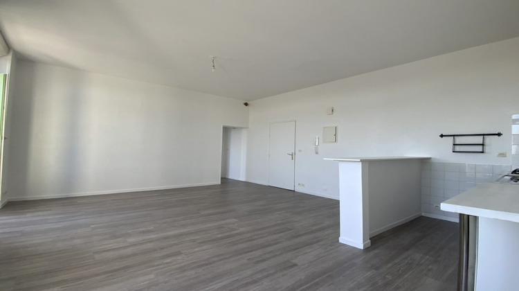Ma-Cabane - Location Appartement Bain-de-Bretagne, 40 m²
