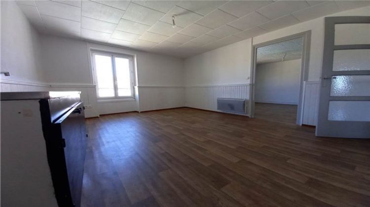 Ma-Cabane - Location Appartement BALBIGNY, 72 m²