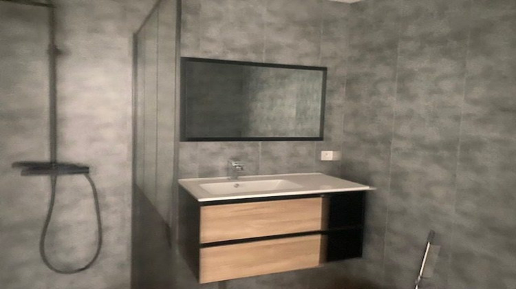 Ma-Cabane - Location Appartement Balbigny, 47 m²