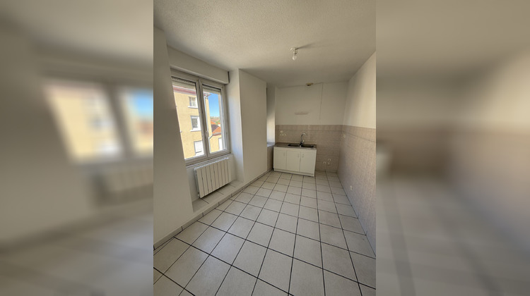 Ma-Cabane - Location Appartement BALBIGNY, 65 m²
