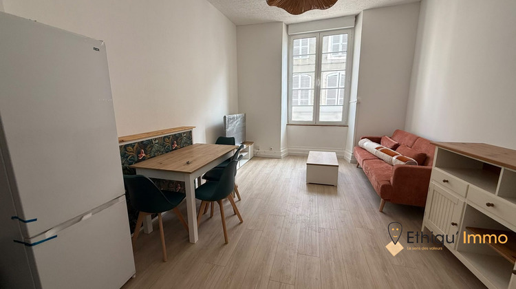 Ma-Cabane - Location Appartement Bar-sur-Aube, 50 m²