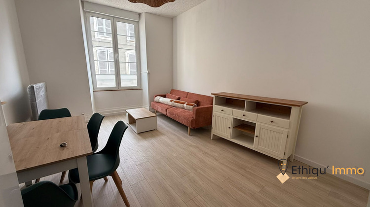Ma-Cabane - Location Appartement Bar-sur-Aube, 50 m²