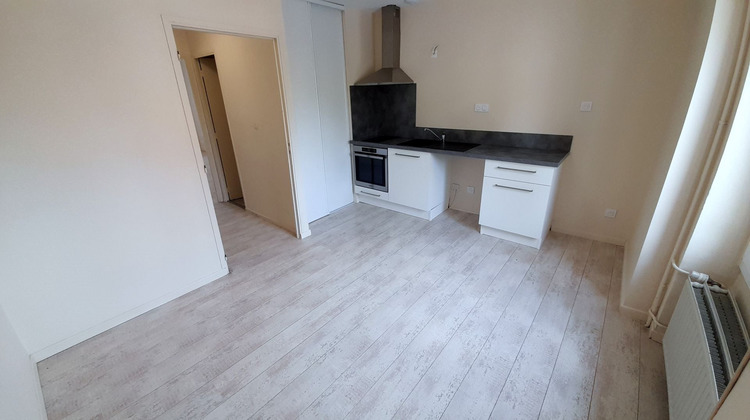 Ma-Cabane - Location Appartement BARAQUEVILLE, 54 m²