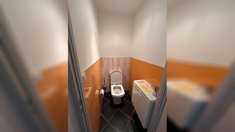 Ma-Cabane - Location Appartement BASSILLAC, 40 m²