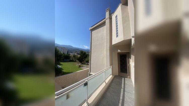 Ma-Cabane - Location Appartement Bastia, 75 m²