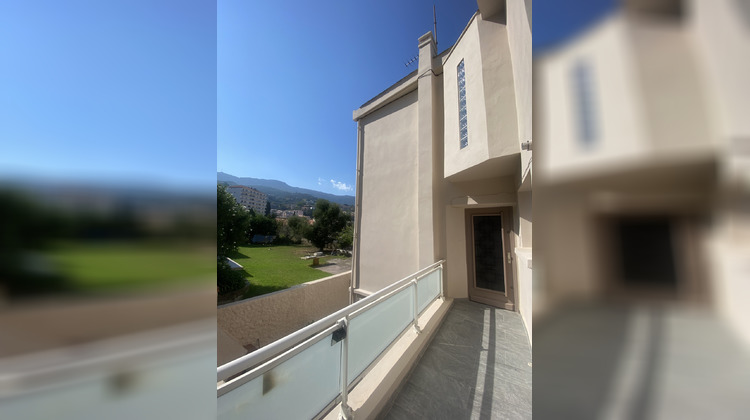 Ma-Cabane - Location Appartement Bastia, 75 m²