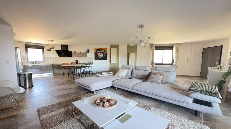 Ma-Cabane - Location Appartement BASTIA, 75 m²