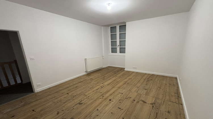 Ma-Cabane - Location Appartement Bazas, 90 m²