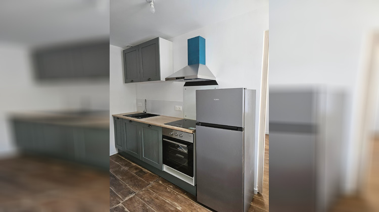 Ma-Cabane - Location Appartement Bazouges-la-Perouse, 71 m²