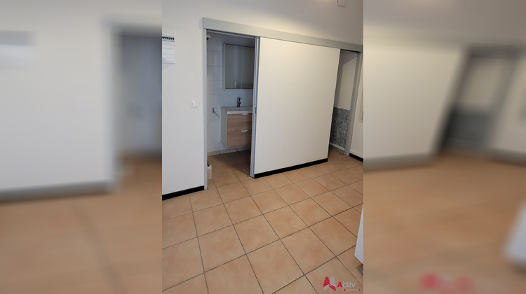 Ma-Cabane - Location Appartement Beaucaire, 26 m²