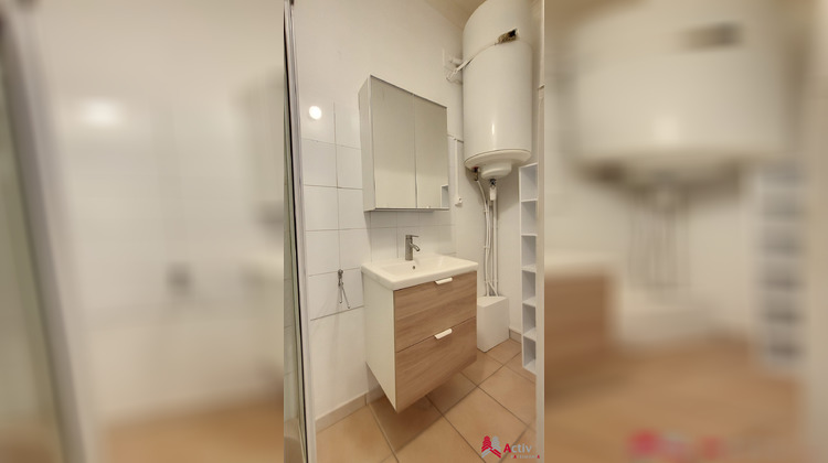 Ma-Cabane - Location Appartement Beaucaire, 26 m²