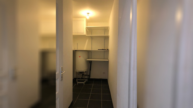 Ma-Cabane - Location Appartement BEAUCROISSANT, 67 m²