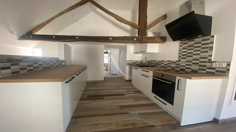 Ma-Cabane - Location Appartement BEAUFORT-EN-VALLEE, 65 m²