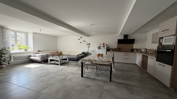 Ma-Cabane - Location Appartement Beaujeu, 72 m²