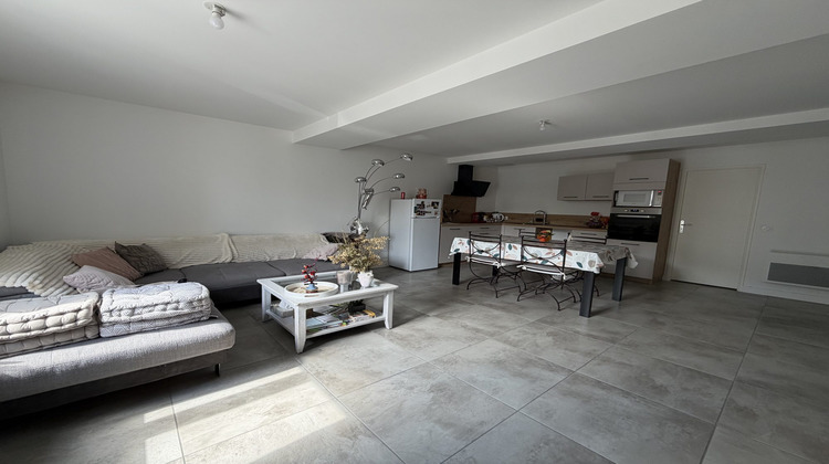 Ma-Cabane - Location Appartement Beaujeu, 72 m²