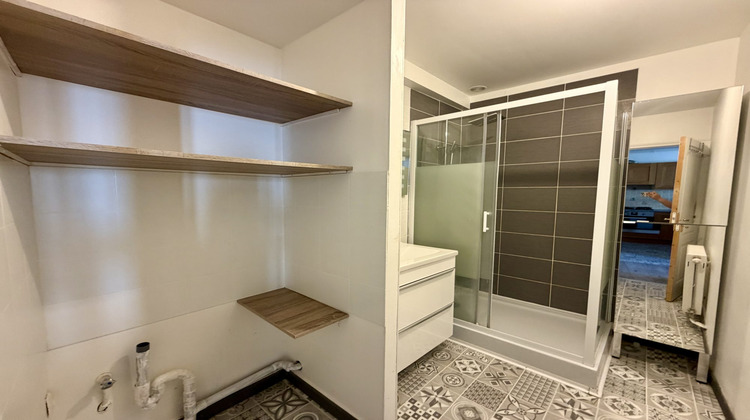 Ma-Cabane - Location Appartement Beaujeu, 57 m²